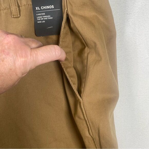 Levi's New W/Tags XL Chinos Mid Rise Wide Leg Pants Size 31 - Picture 8 of 14